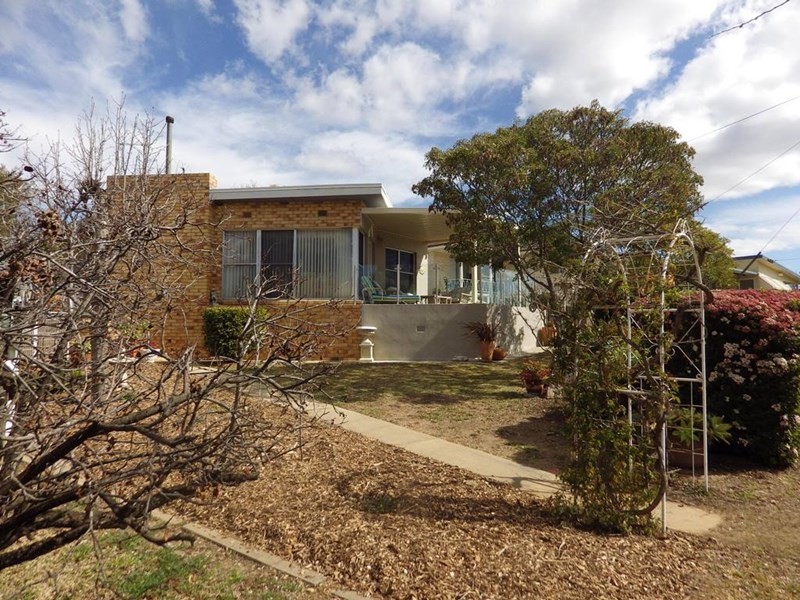 85 Wilburtree Street, Tamworth NSW 2340