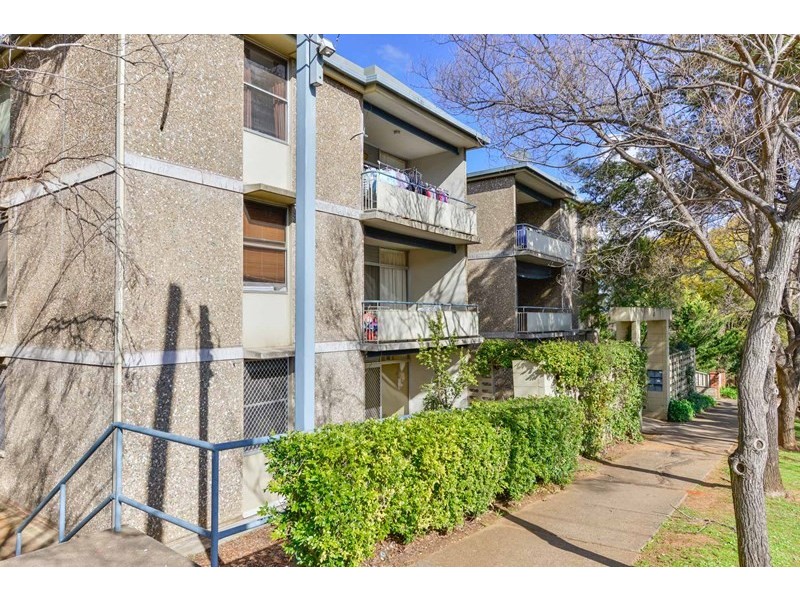 8/67 White Street, Tamworth NSW 2340