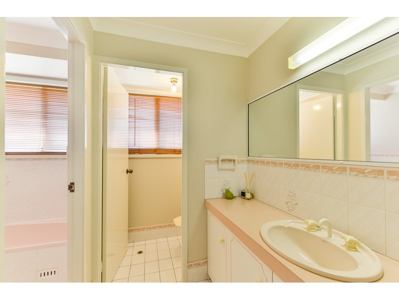 9 Narine Close, Tamworth NSW 2340