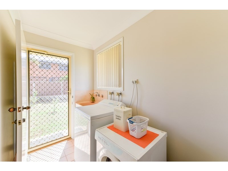 9 Narine Close, Tamworth NSW 2340