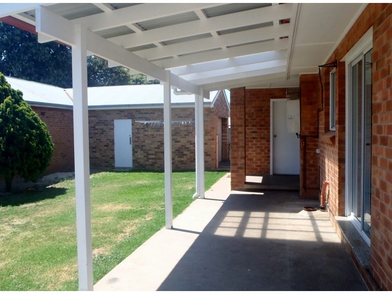 9 Degance Street, Tamworth NSW 2340