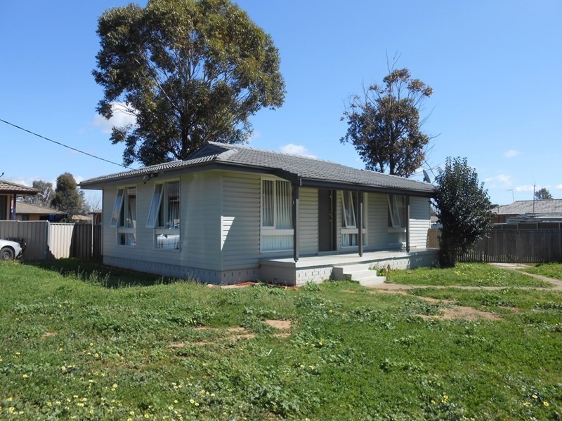 42 Cole Road, Tamworth NSW 2340