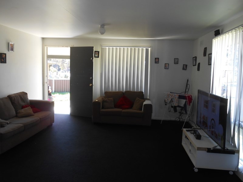 42 Cole Road, Tamworth NSW 2340