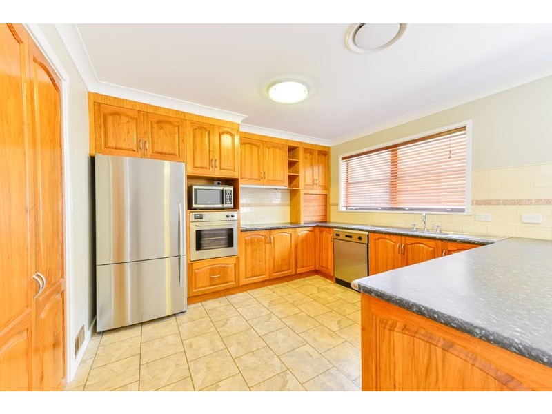 10 Burnside Avenue, Tamworth NSW 2340