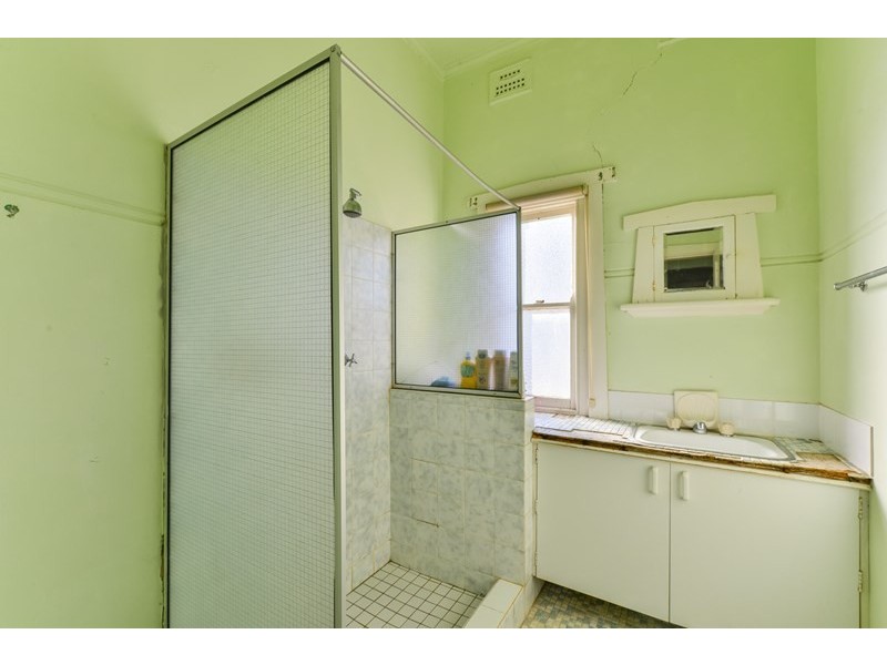 69 Crown Street, Tamworth NSW 2340