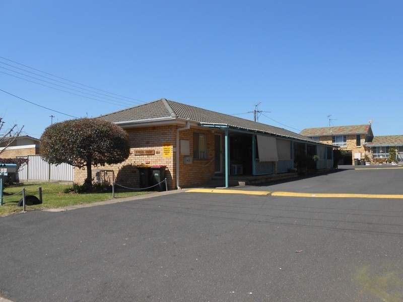 3 and 4/4 Anne Street, Tamworth NSW 2340