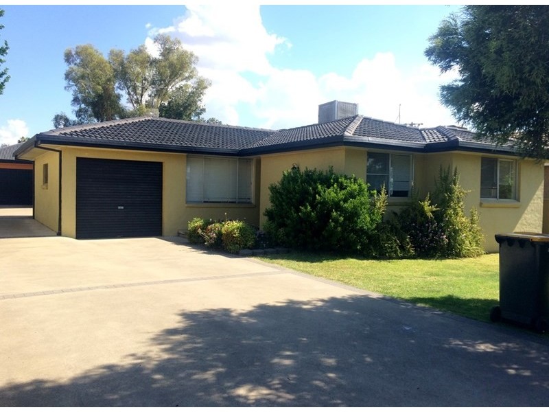 3 Electra Street, Tamworth NSW 2340
