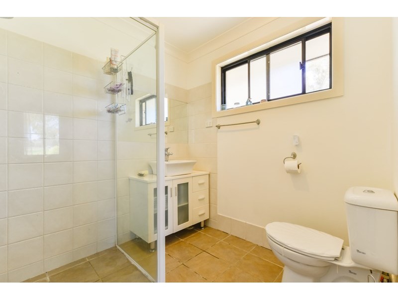 67 Regans Road, Tamworth NSW 2340