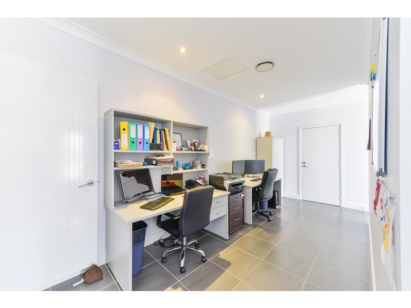 2 Songlark Place, Tamworth NSW 2340
