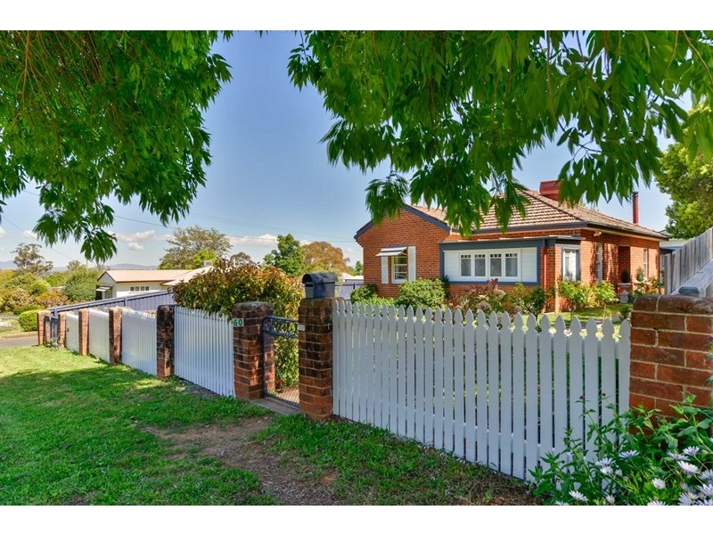 60 Hill Street, Tamworth NSW 2340