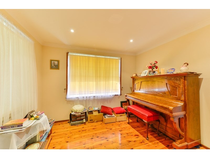 16 Darrell Road, Calala NSW 2340