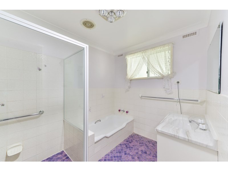 16 Darrell Road, Calala NSW 2340