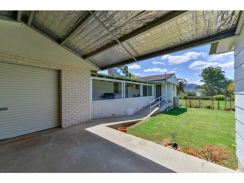 16 Darrell Road, Calala NSW 2340