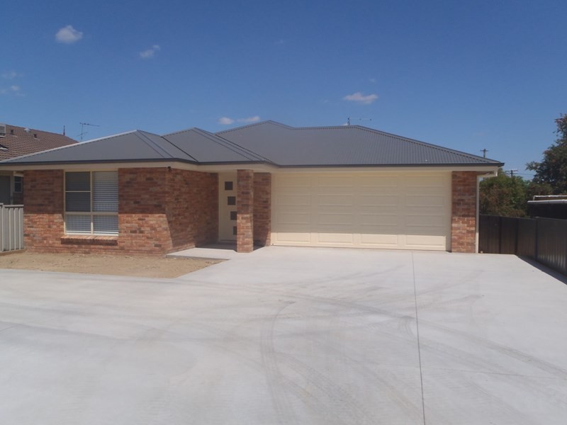 37a Crown Street, Tamworth NSW 2340