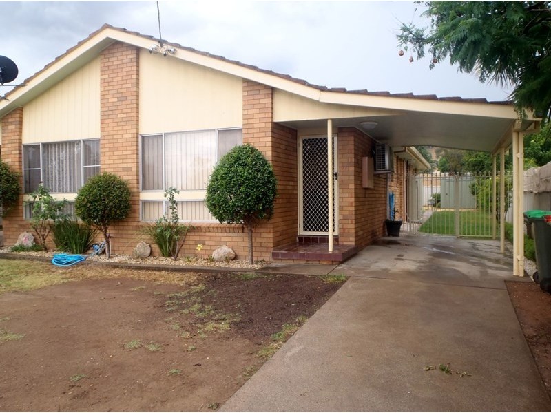 1/20 Manilla Road, Tamworth NSW 2340