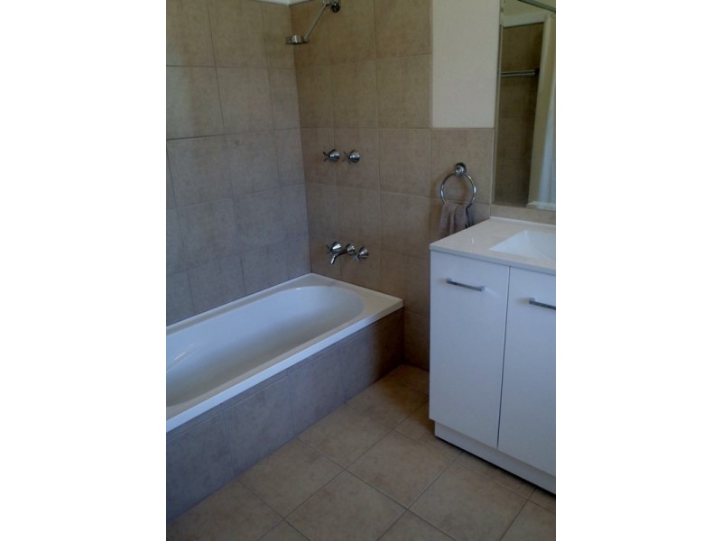 3 Denne Street, Tamworth NSW 2340