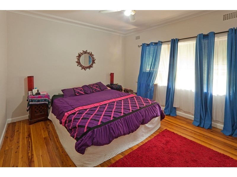 30 Hall Street, Tamworth NSW 2340