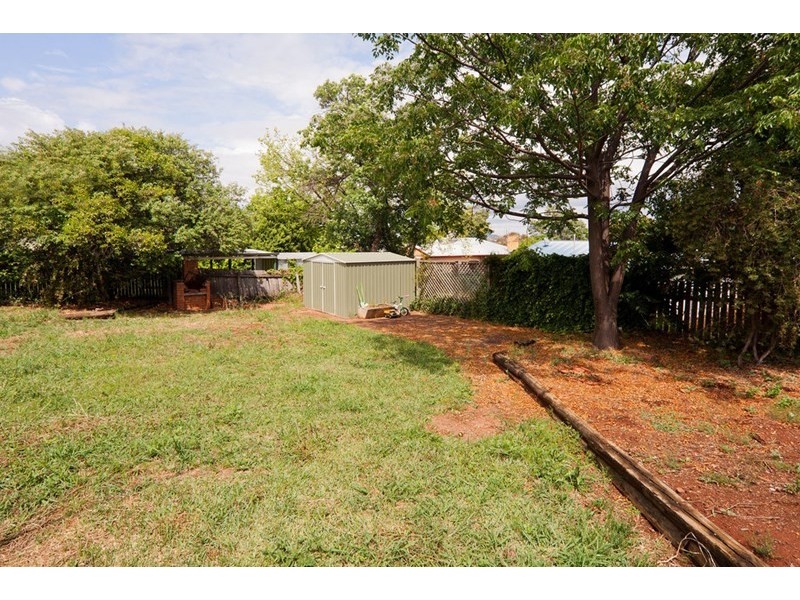 30 Hall Street, Tamworth NSW 2340