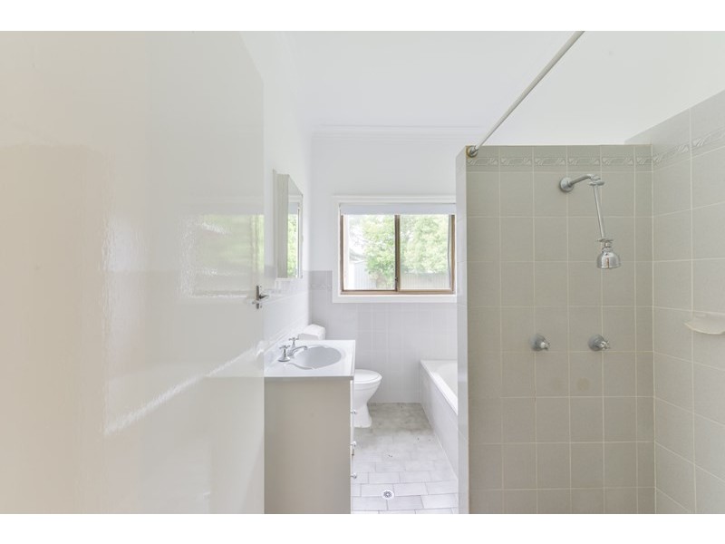 4 Croydon Avenue, Tamworth NSW 2340