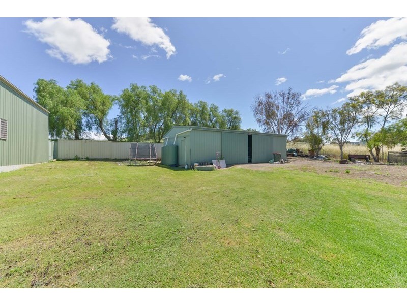15 Somerset Place, Tamworth NSW 2340