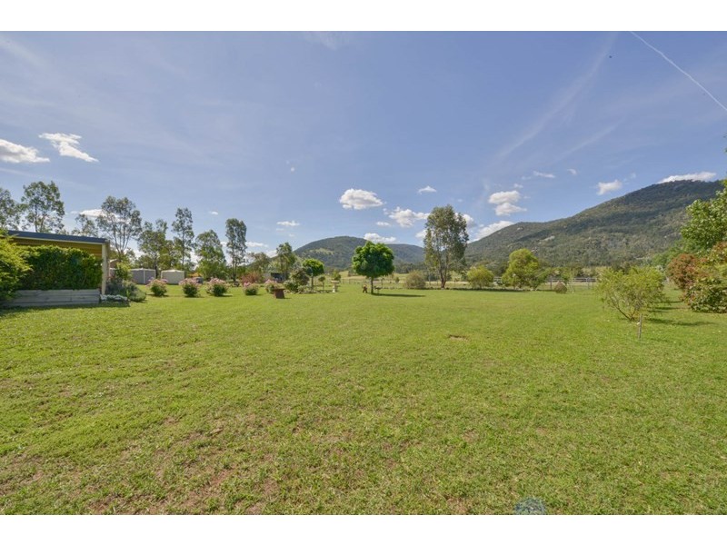 82 Elizabeth Drive, Tamworth NSW 2340