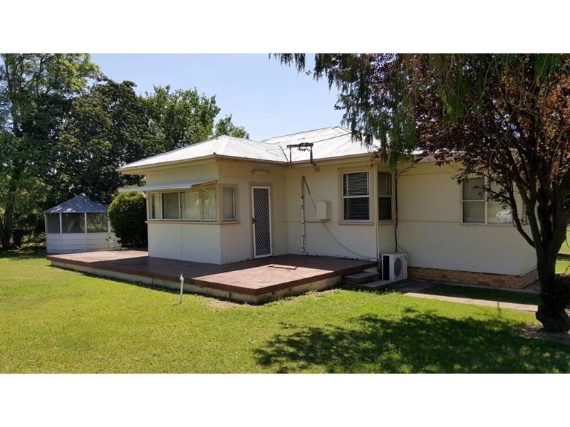 1600 New England Highway, Kootingal NSW 2352