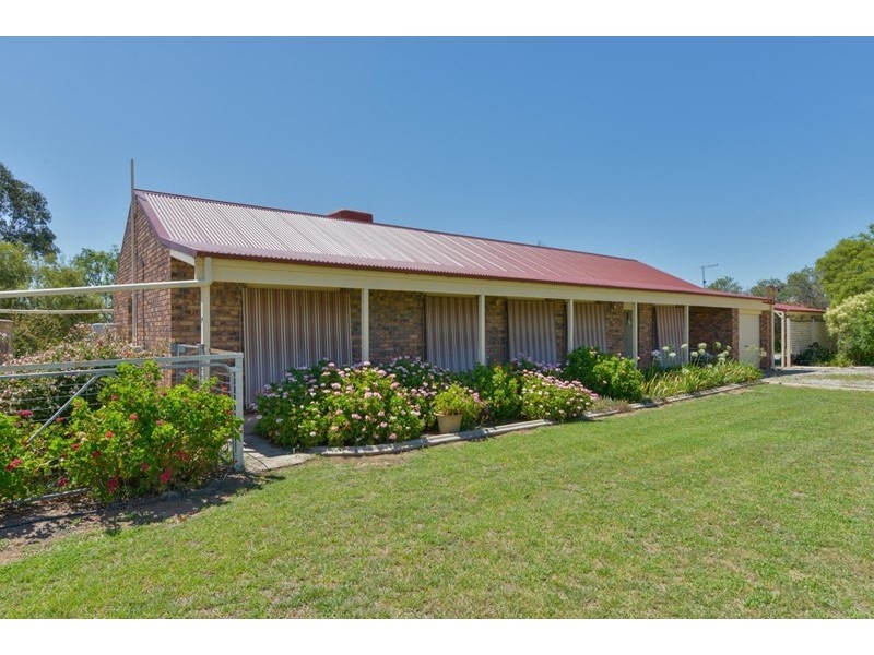 15 Hartmann Drive, Tamworth NSW 2340