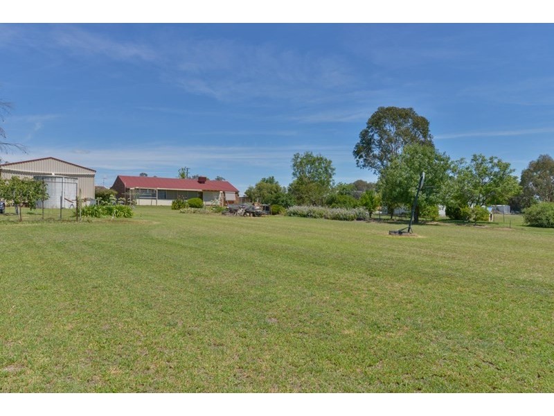 15 Hartmann Drive, Tamworth NSW 2340