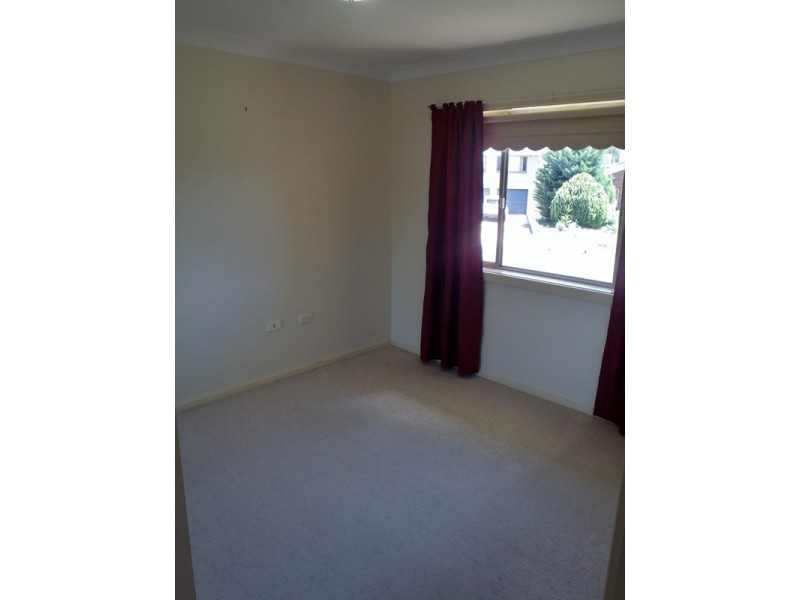 35 Kyooma Street, Tamworth NSW 2340