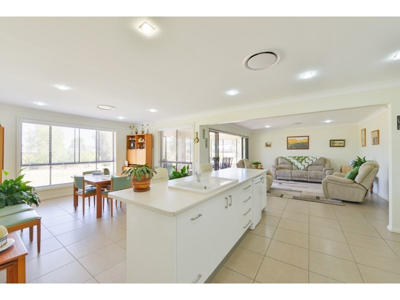 29 Sequoia Drive, Tamworth NSW 2340