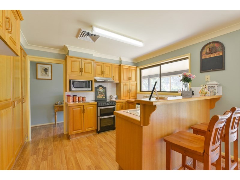 90 Woodside Chase, Tamworth NSW 2340