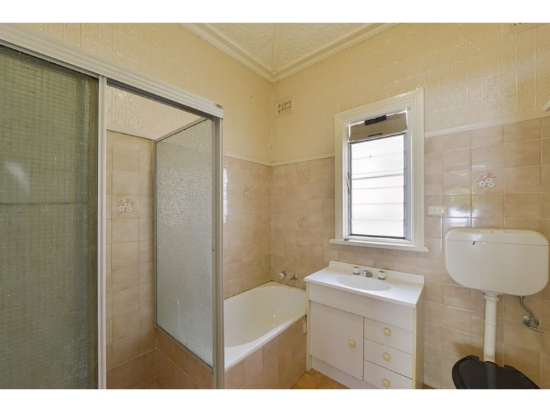 15 Dowell Avenue, Tamworth NSW 2340