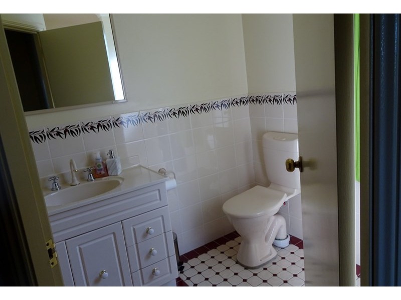 3 Gouldian Way, Tamworth NSW 2340