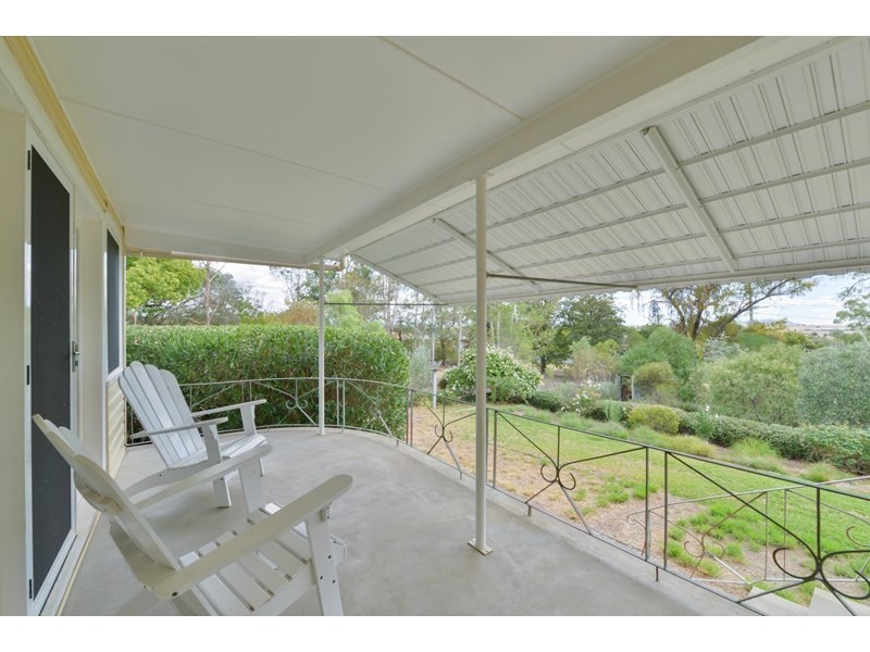 8 Panorama Road, Calala NSW 2340