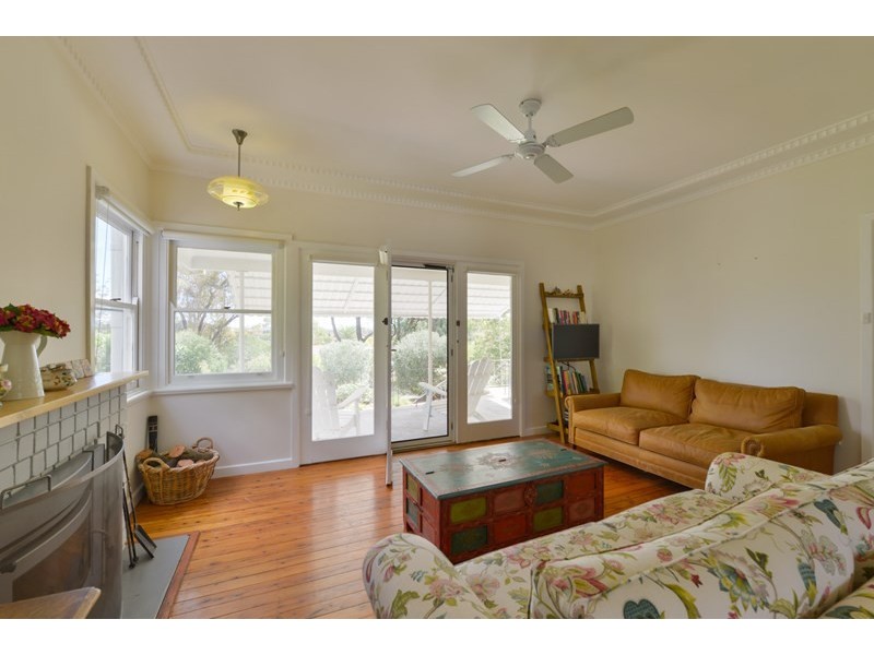8 Panorama Road, Calala NSW 2340