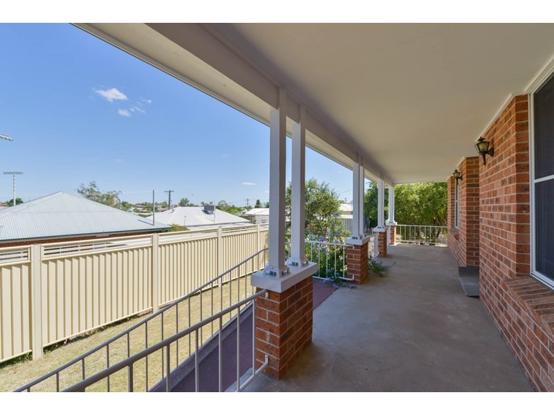 154 Belmore Street, Tamworth NSW 2340