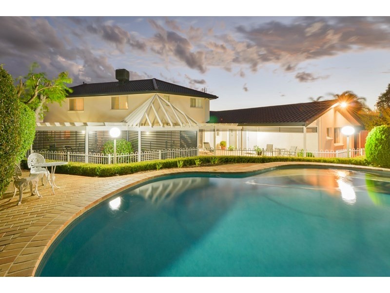 28 Caloola Street, Tamworth NSW 2340