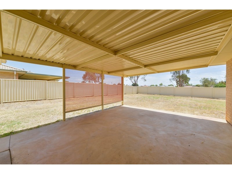 20 Mitchell Street, Westdale NSW 2340