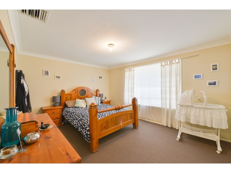 51 Glengarvin Drive, Tamworth NSW 2340