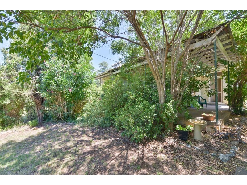 160 and 160A North Street, Tamworth NSW 2340