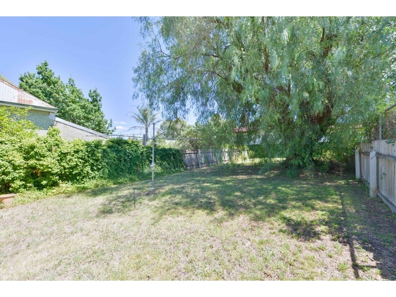 160 and 160A North Street, Tamworth NSW 2340