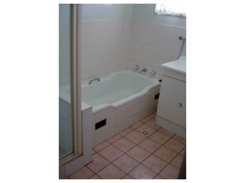 34 Kurrawan Street, Tamworth NSW 2340