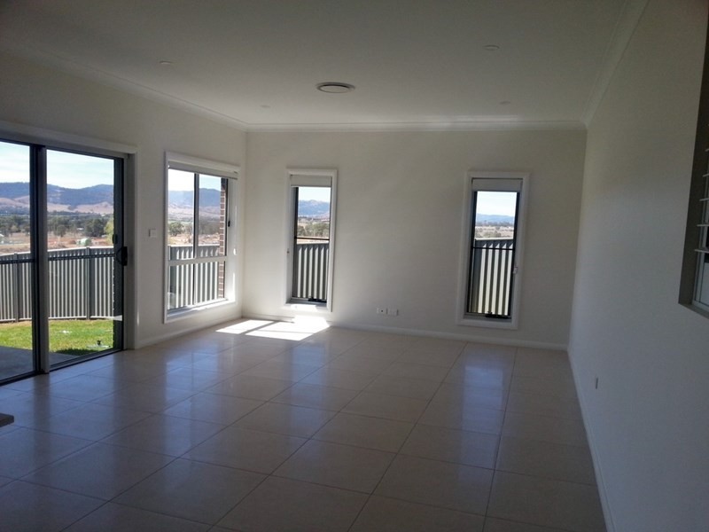 13 Currawong Street, Tamworth NSW 2340