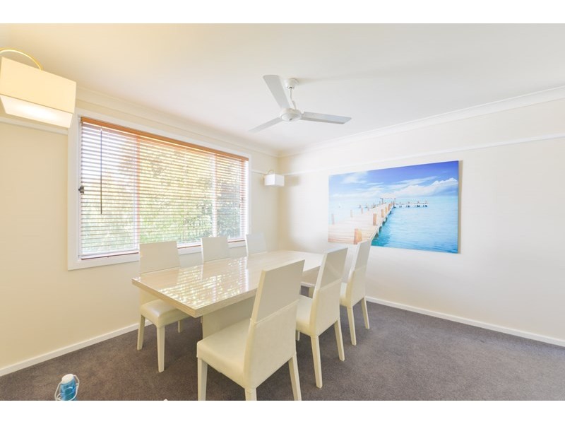 27 Peel Street, Tamworth NSW 2340