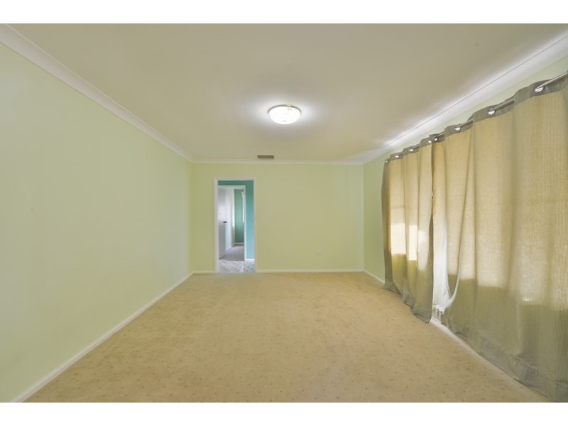 11 Campbell Road, Calala NSW 2340