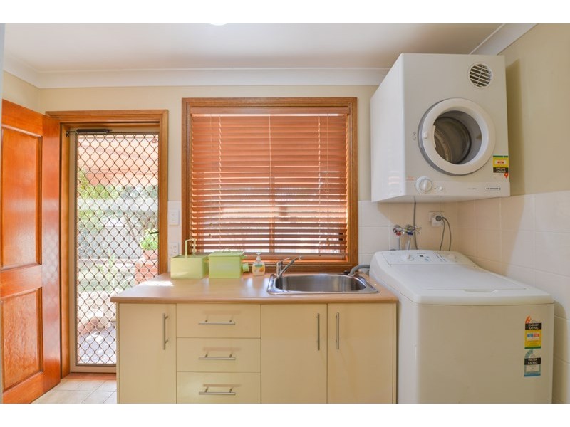 21 Warburton Drive, Westdale NSW 2340