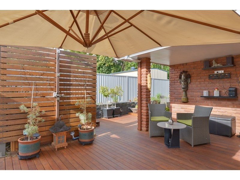 2/168 Carthage Street, Tamworth NSW 2340