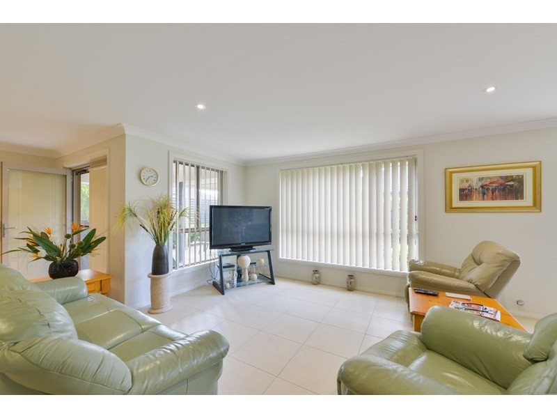 77 The Heights, Tamworth NSW 2340