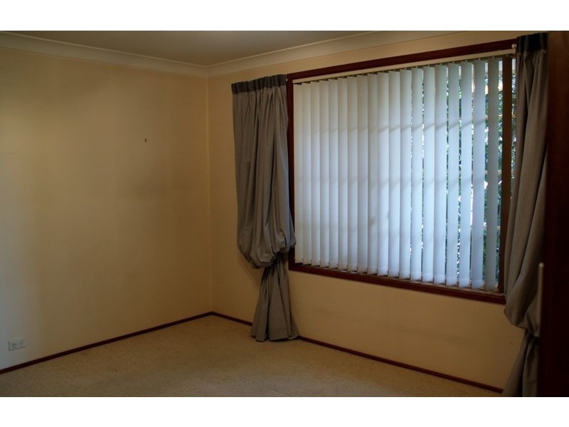 16 Beattie Boulevard, Tamworth NSW 2340