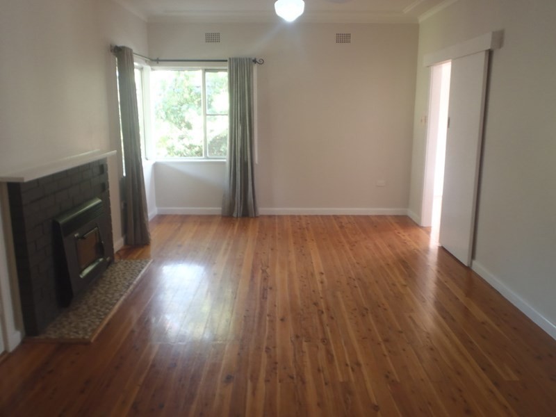 30 Hall Street, Tamworth NSW 2340